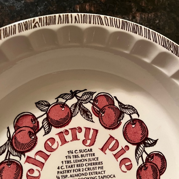 Vintage Cherry Pie Baking Dish - Picture 7 of 10